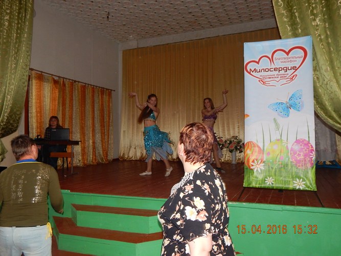 7106585_2566.jpg